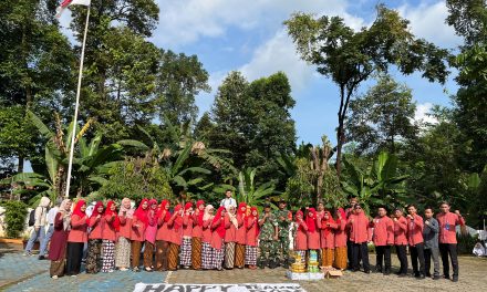 Semarak Hari Guru Nasional di SMA Negeri 1 Doro – “Guru Hebat, Indonesia Kuat”